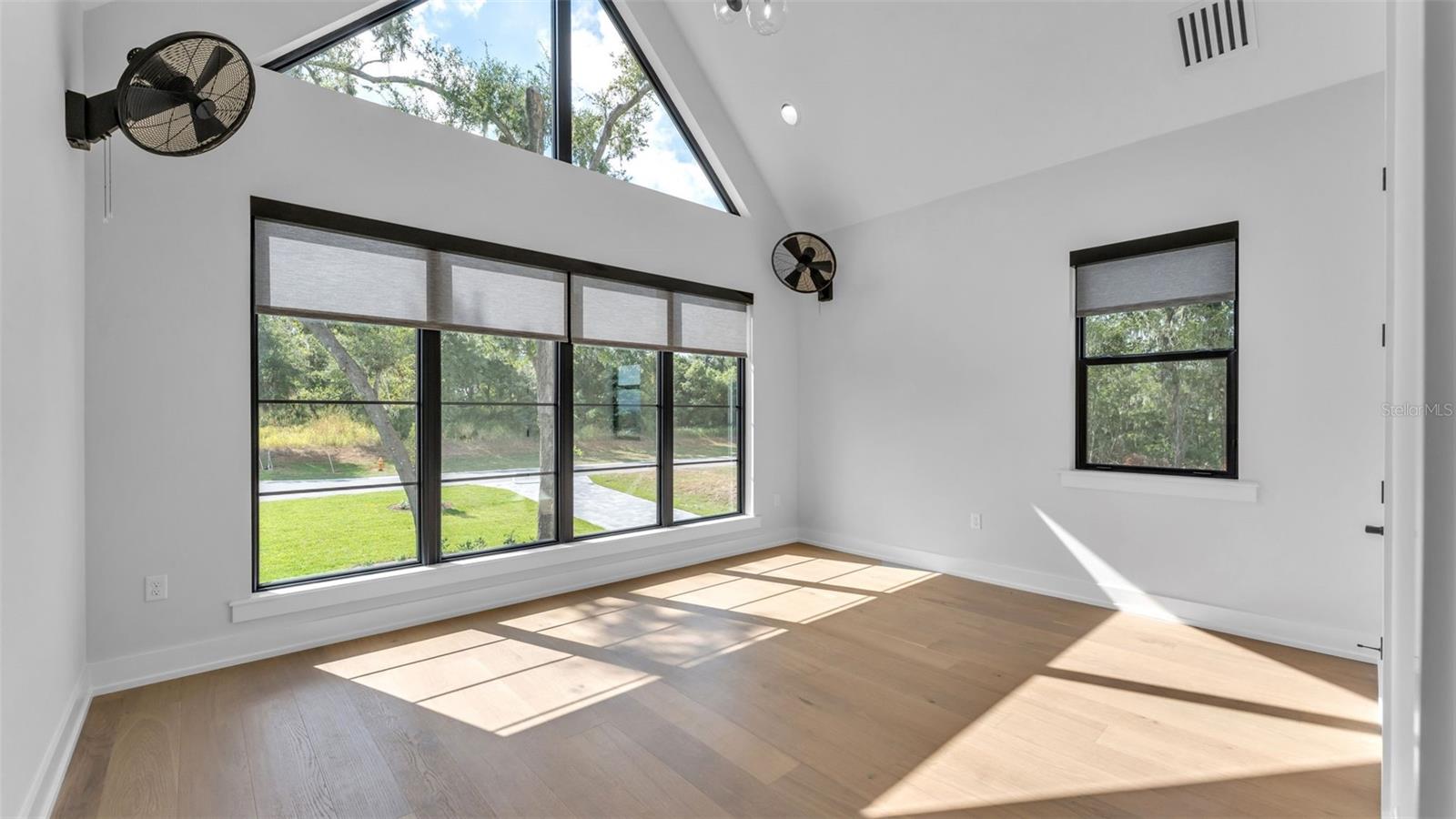 DELPHI HILLS - Residential