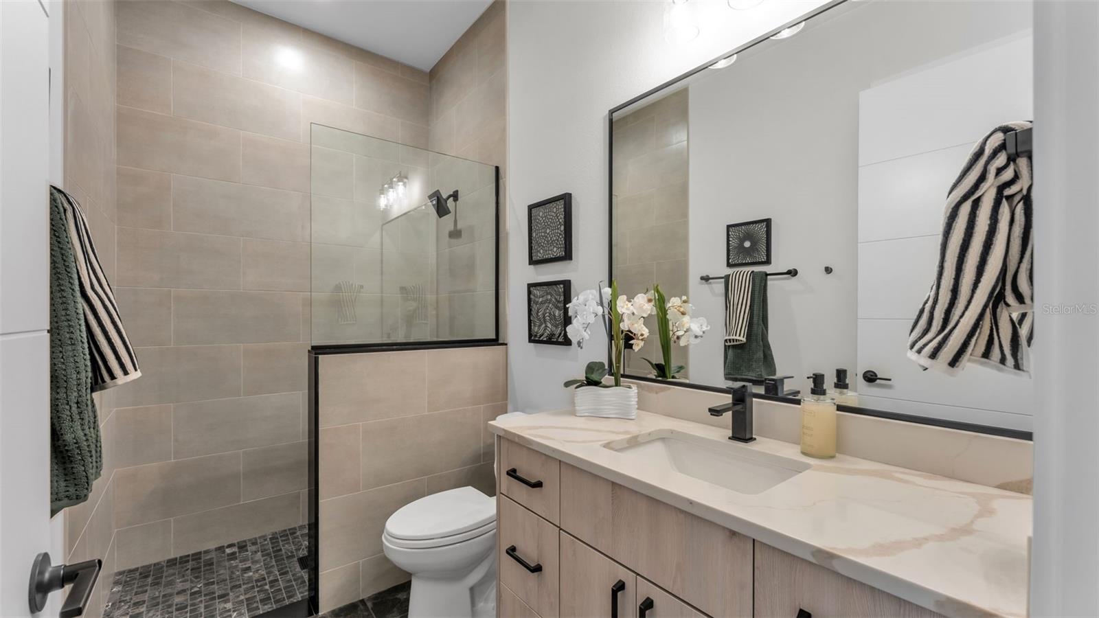 DELPHI HILLS - Residential