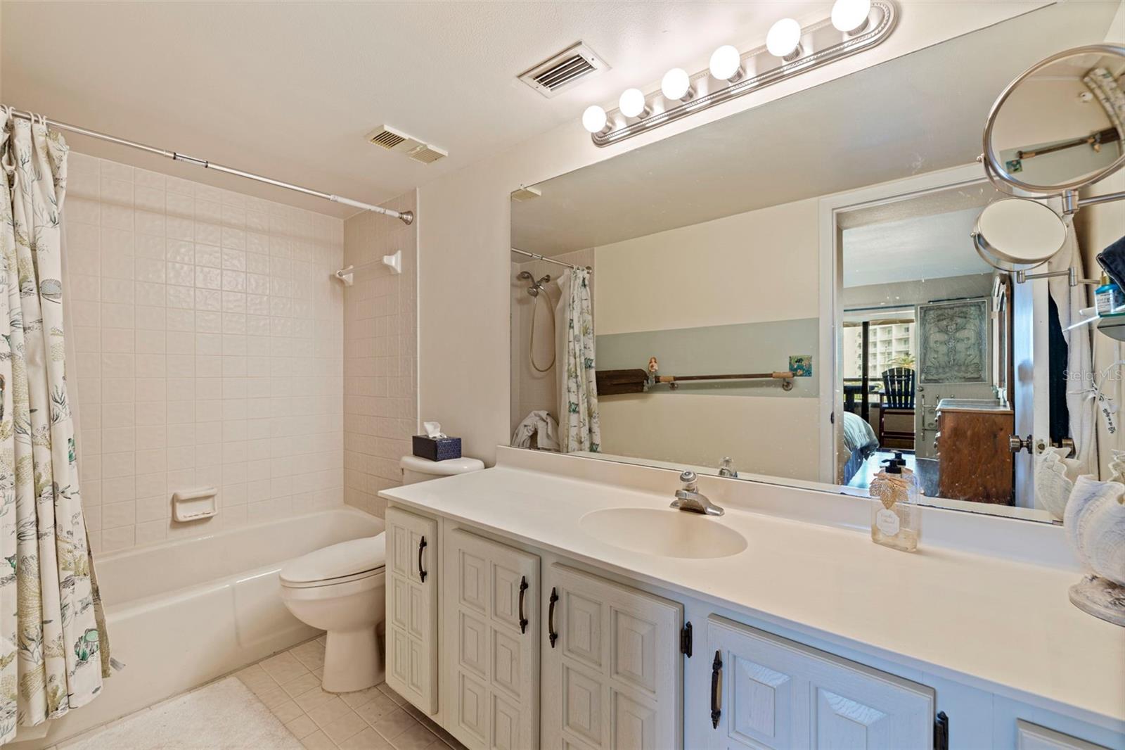 VILLAGE AT TIERRA VERDE CONDO - Residential