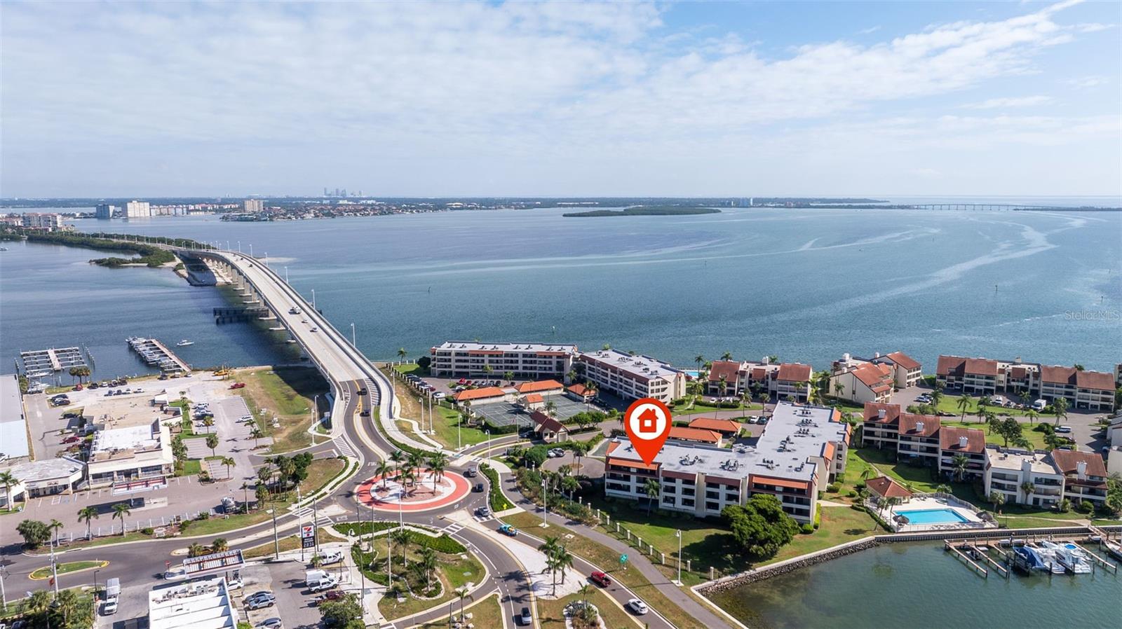 106 1ST STREET E 315