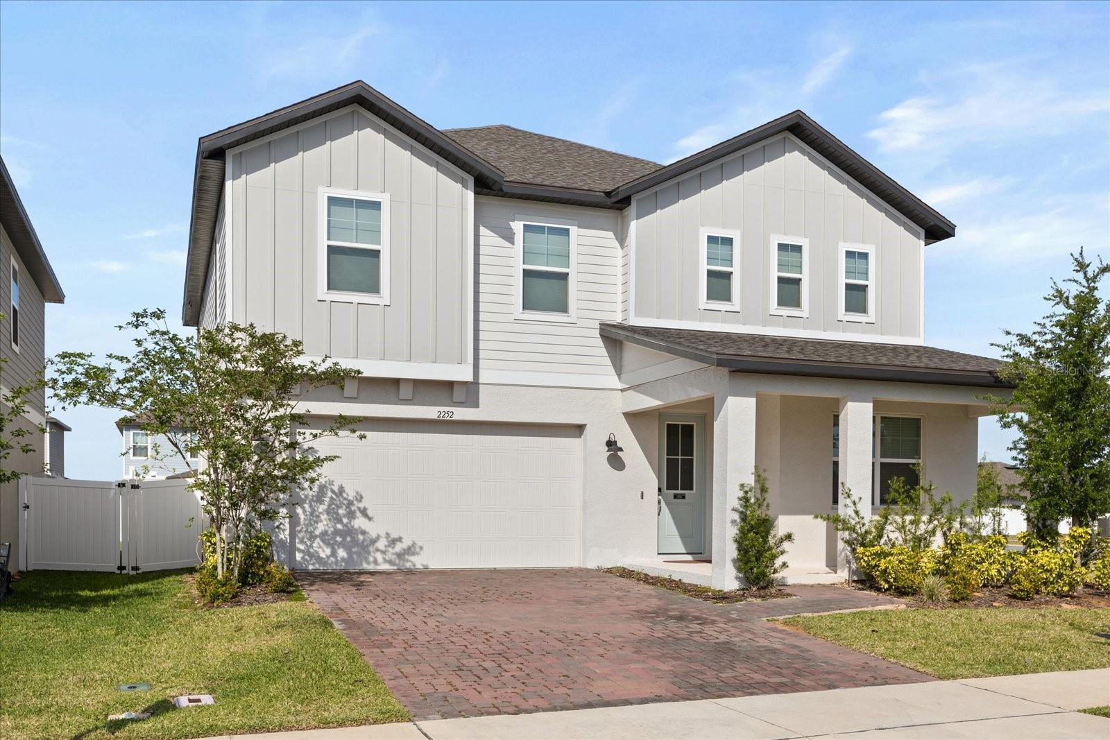 2252 CROSSBOW STREET