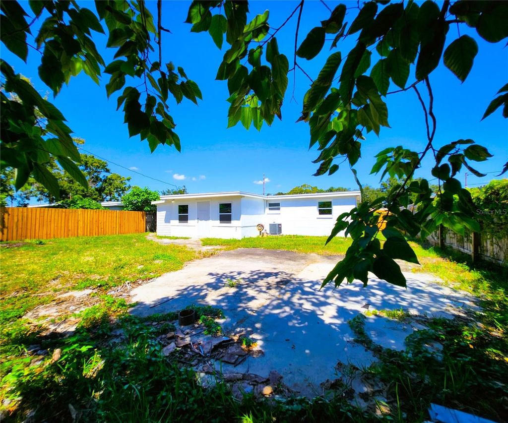 Photo of 8562 94th Avenue, Seminole, FL 33777 (MLS # TB8427674)