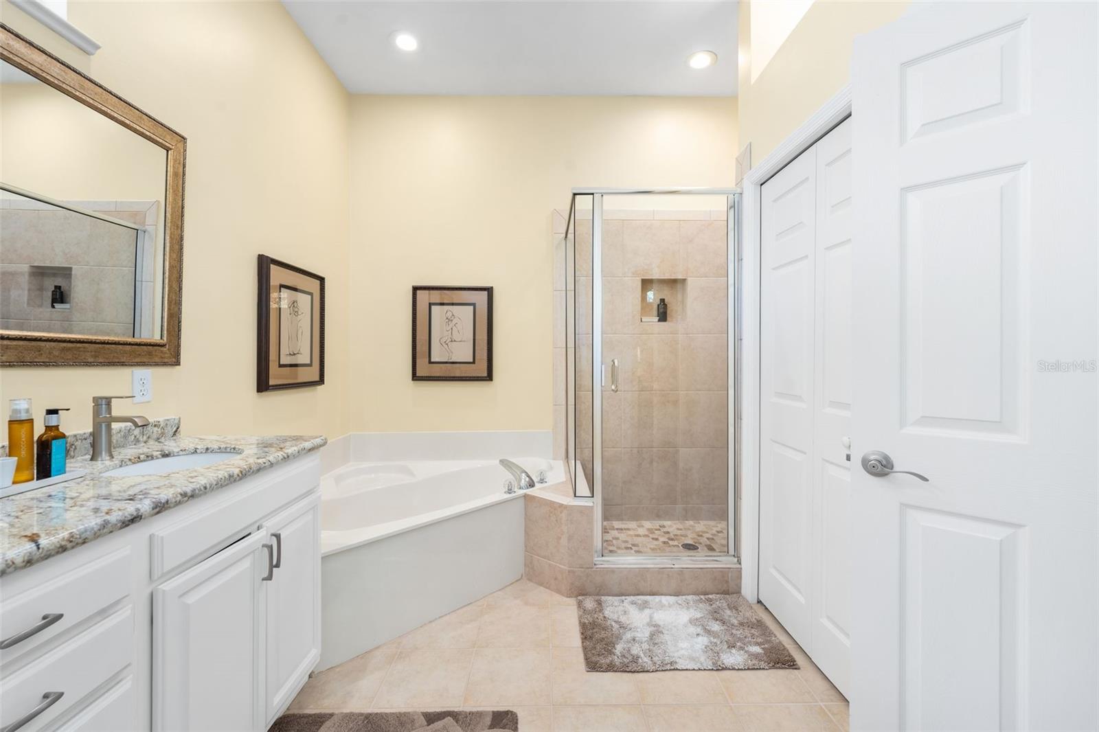 HAILE PLANTATION/CHICKASAW WAY - Residential