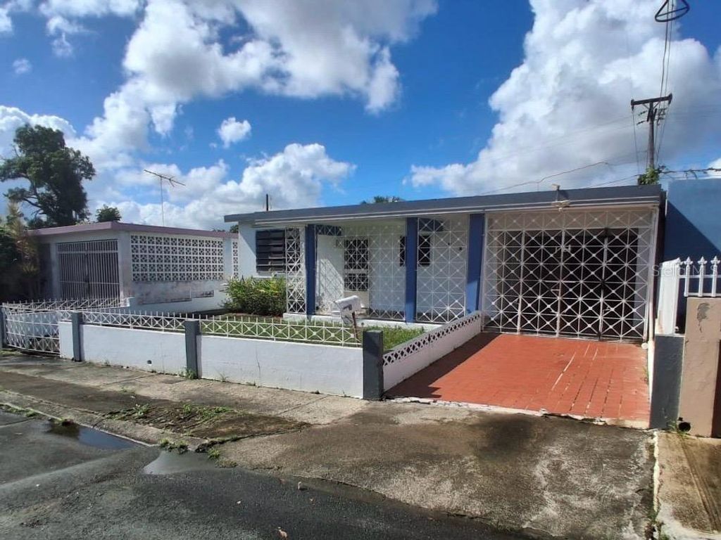 Photo of 13 Bb-2, Bayamon, PR 00957 (MLS # PR9118195)