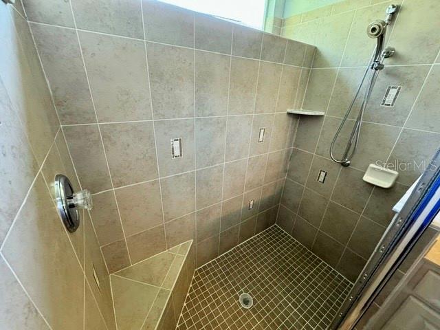 HERNANDO OAKS PH 1 - Residential Lease