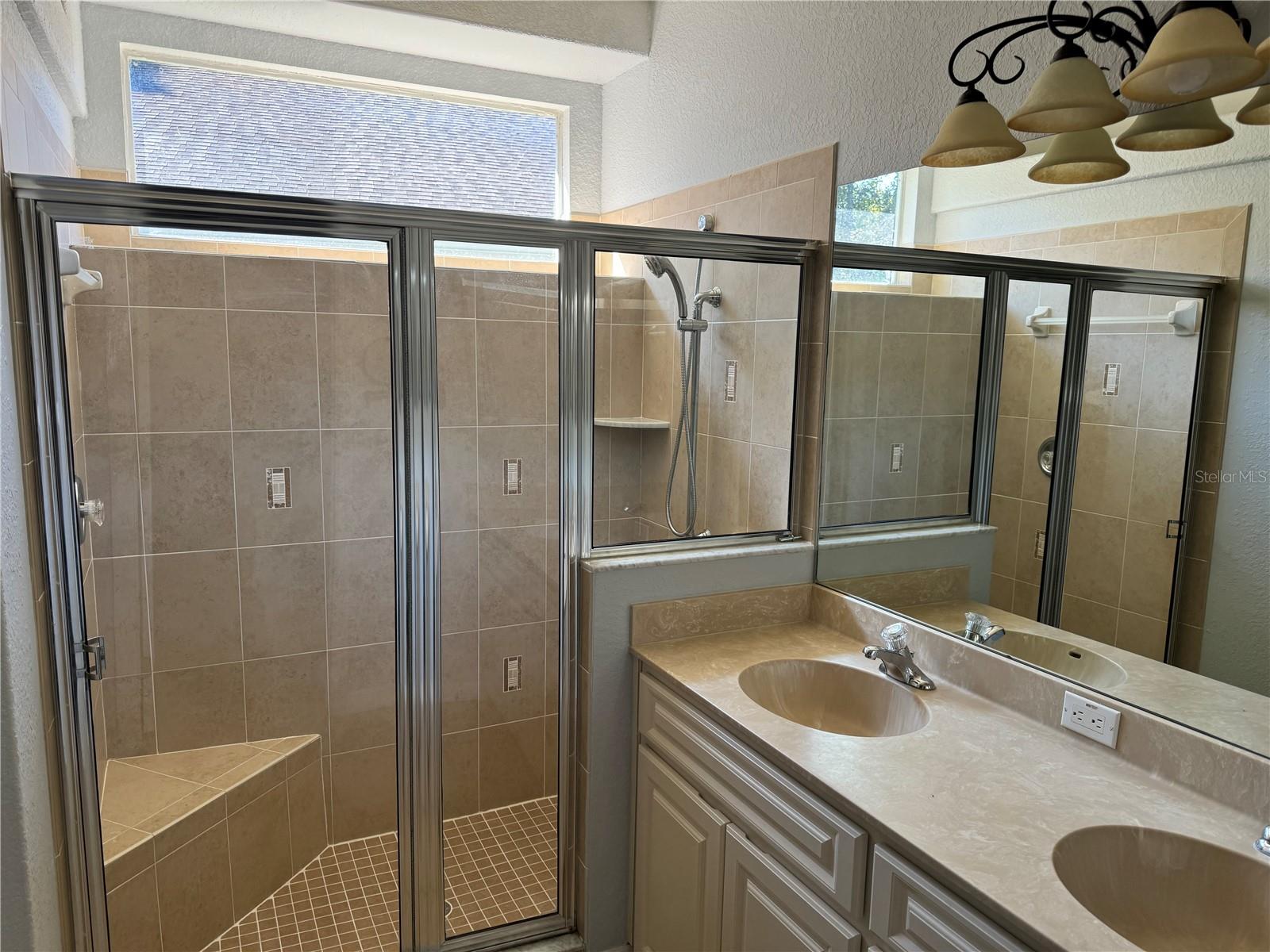 HERNANDO OAKS PH 1 - Residential Lease