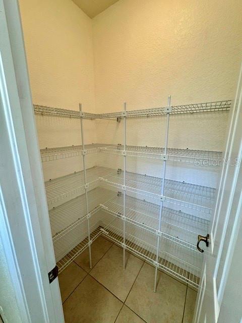 HERNANDO OAKS PH 1 - Residential Lease