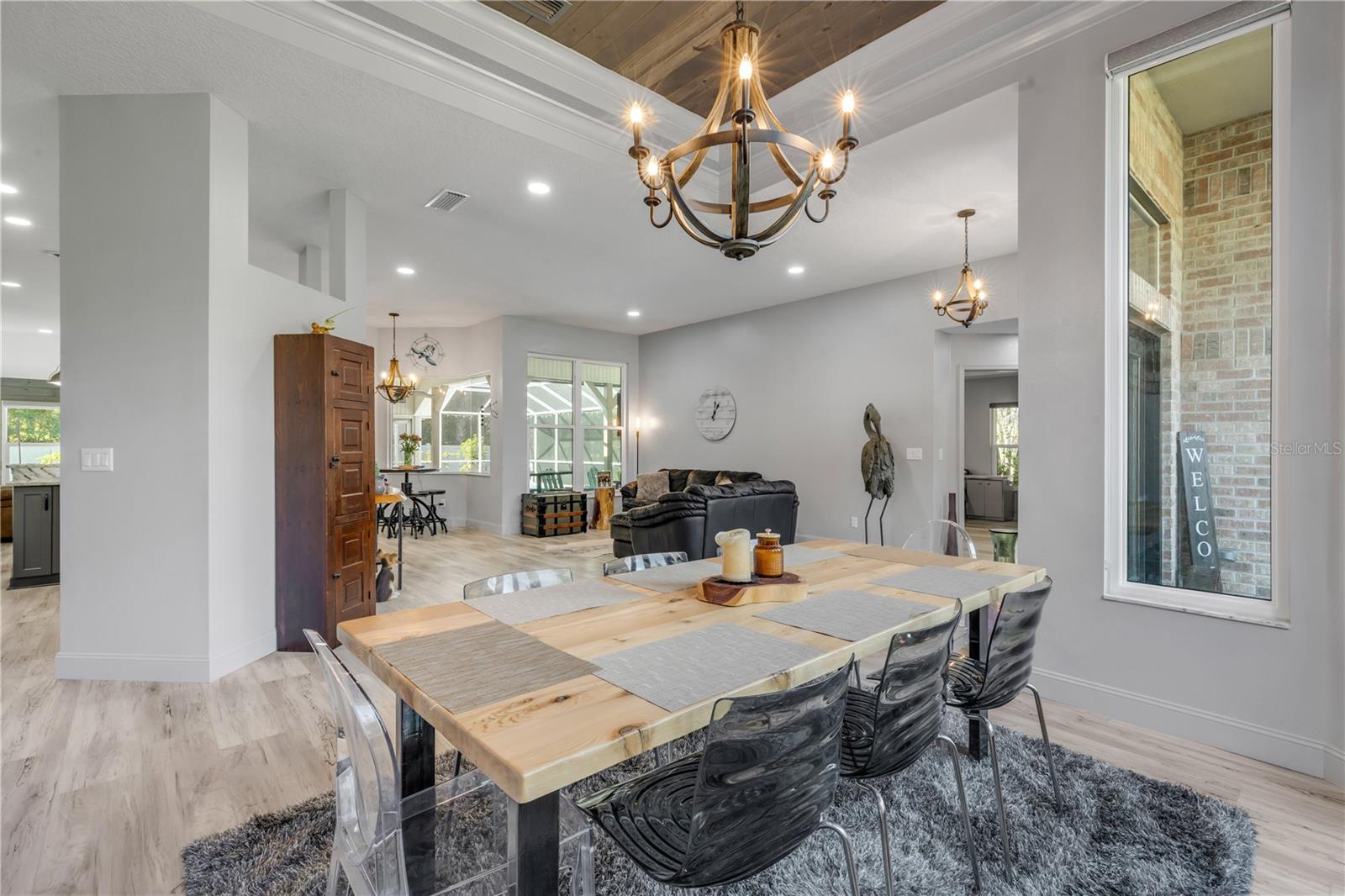 HUNTERS RIDGE - Residential