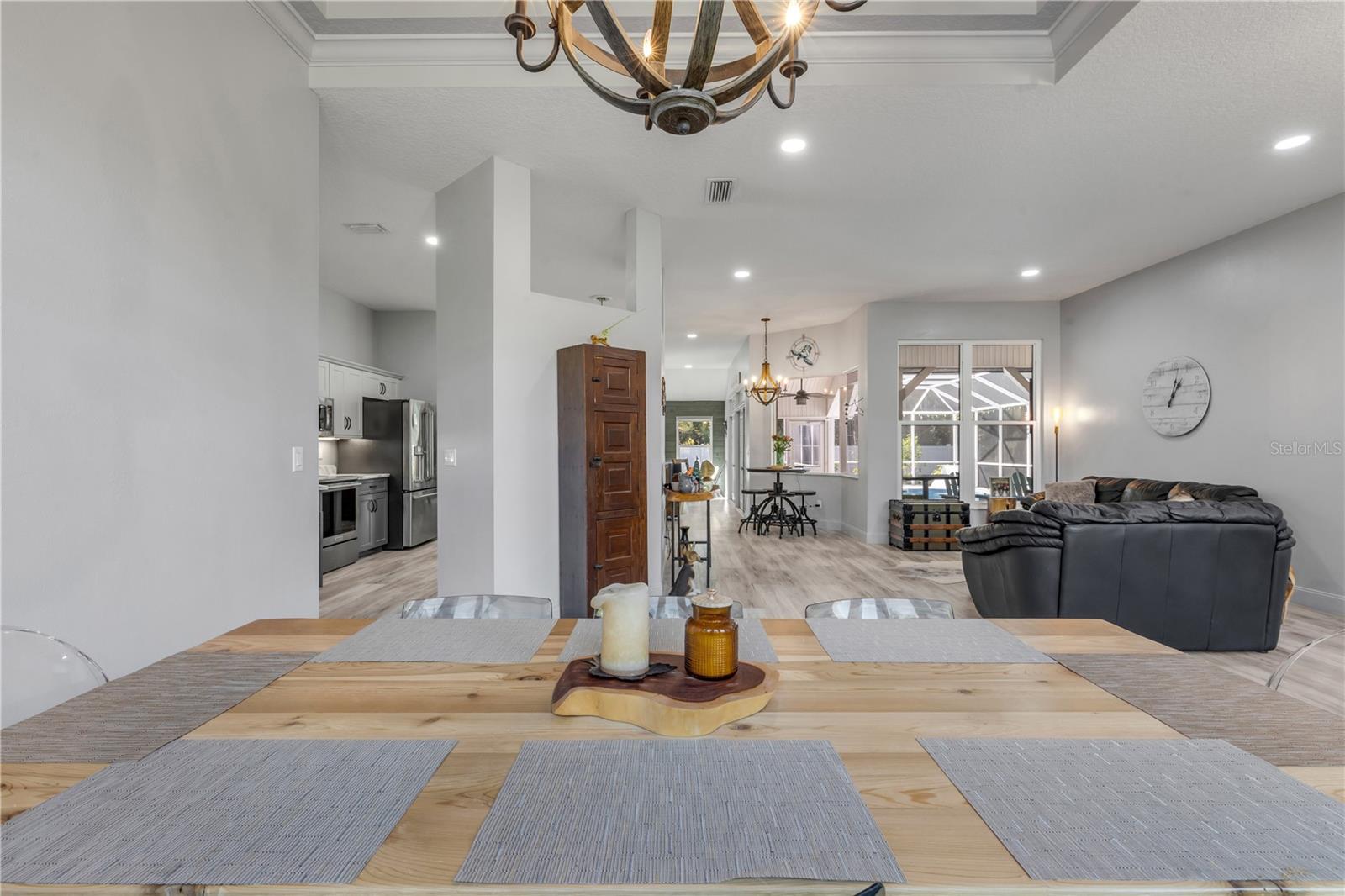 HUNTERS RIDGE - Residential