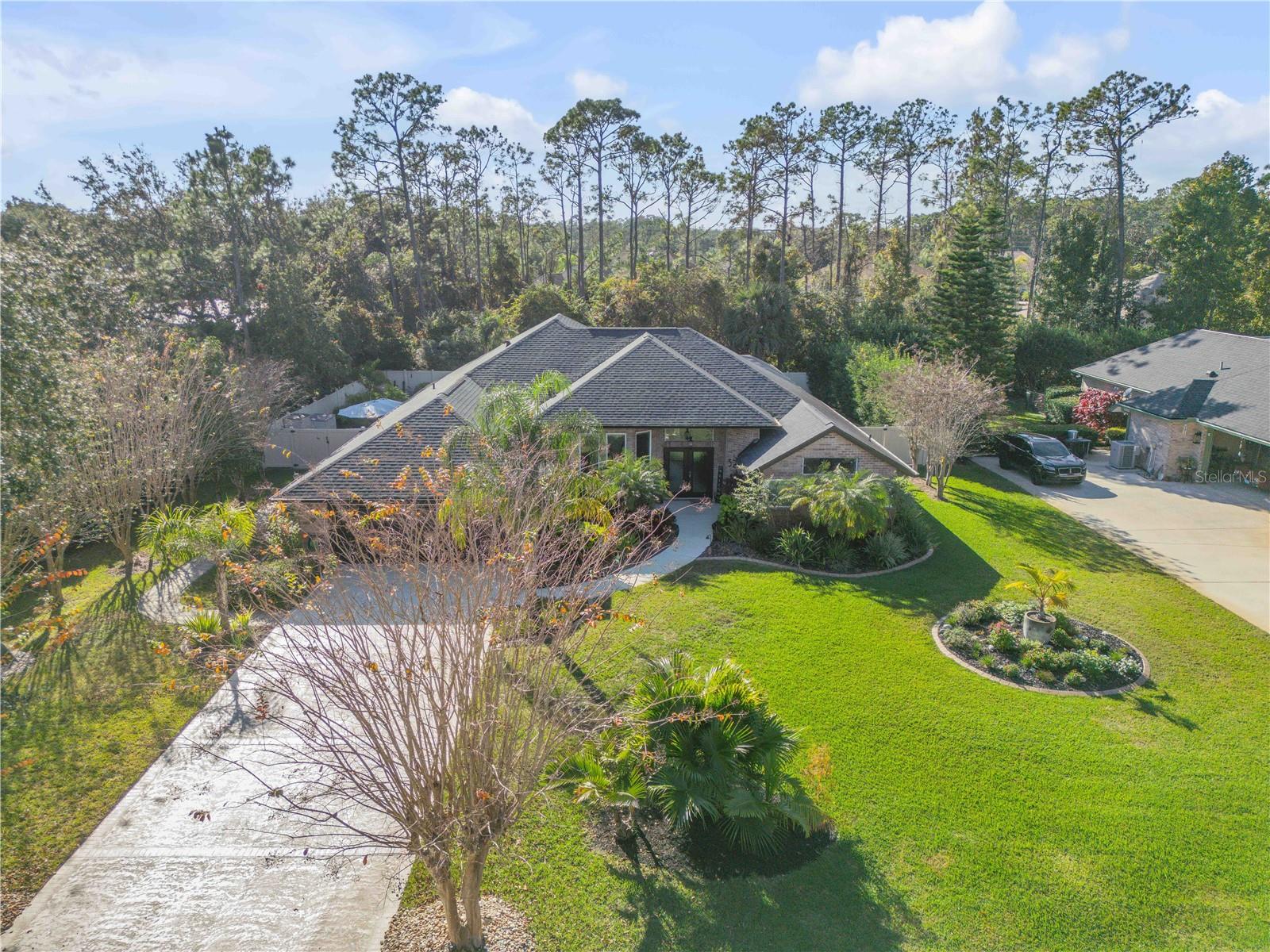 HUNTERS RIDGE - Residential