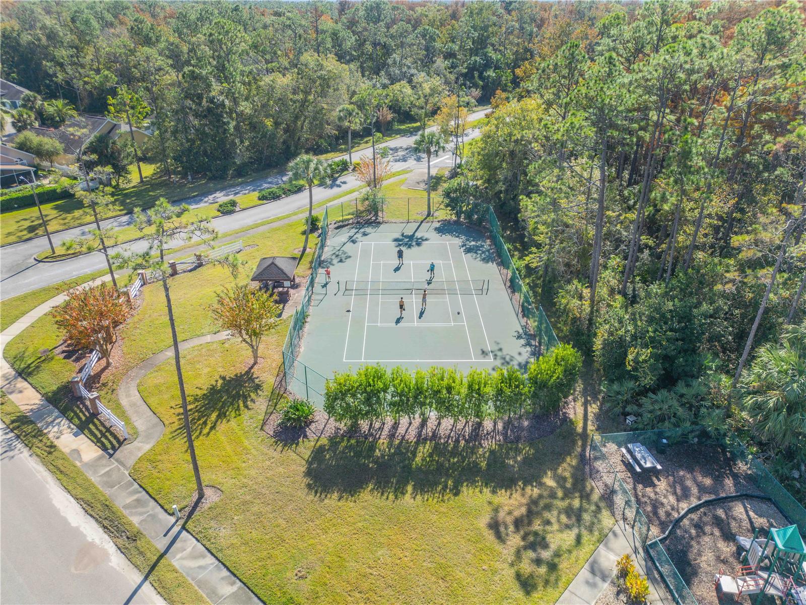 HUNTERS RIDGE - Residential