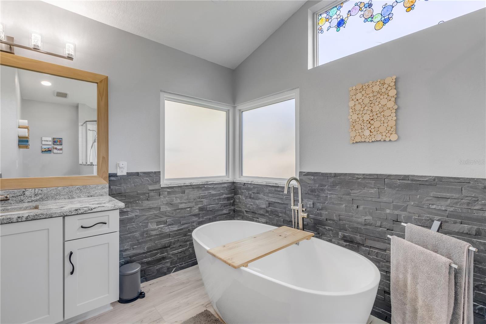 HUNTERS RIDGE - Residential