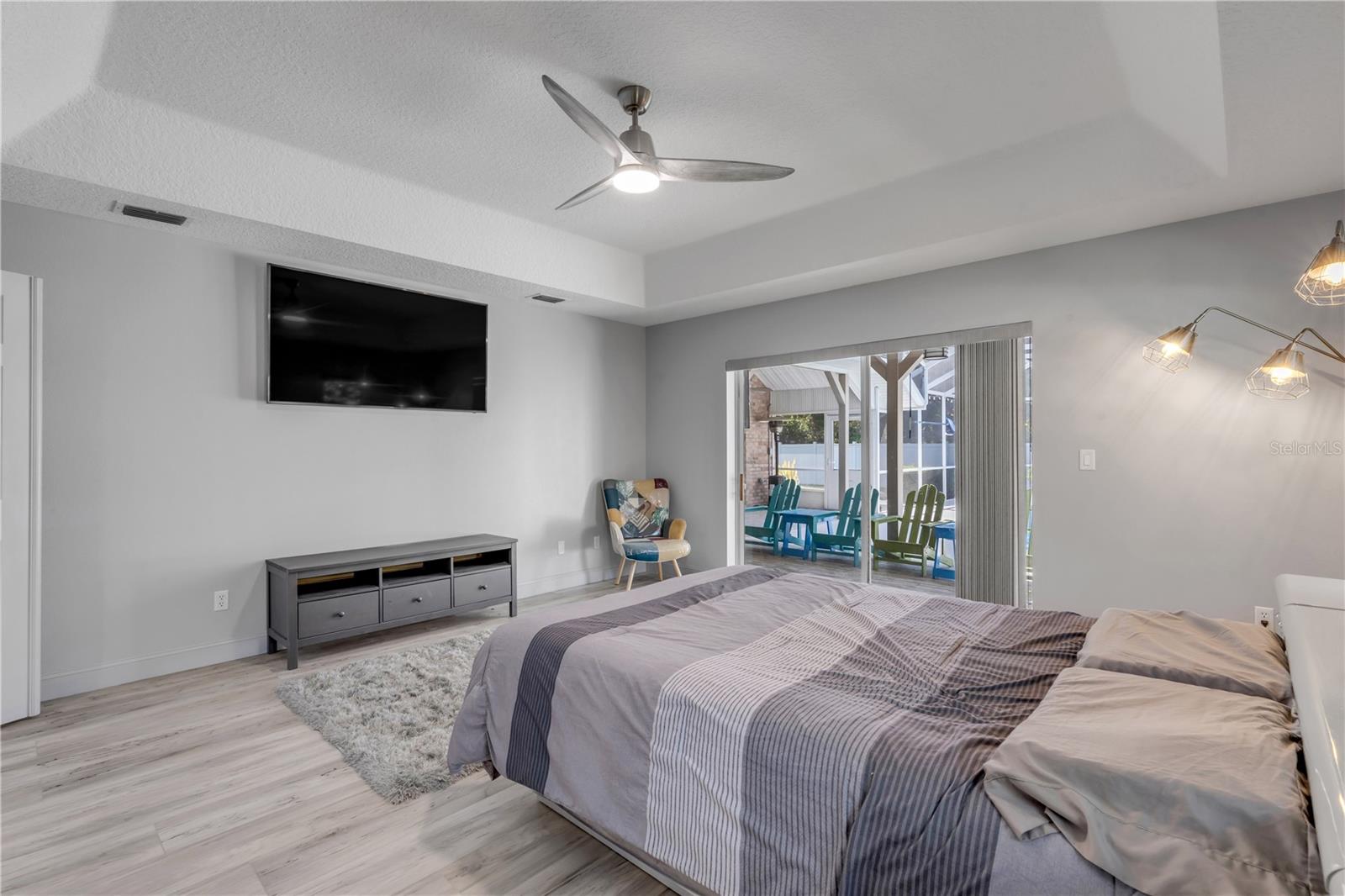 HUNTERS RIDGE - Residential