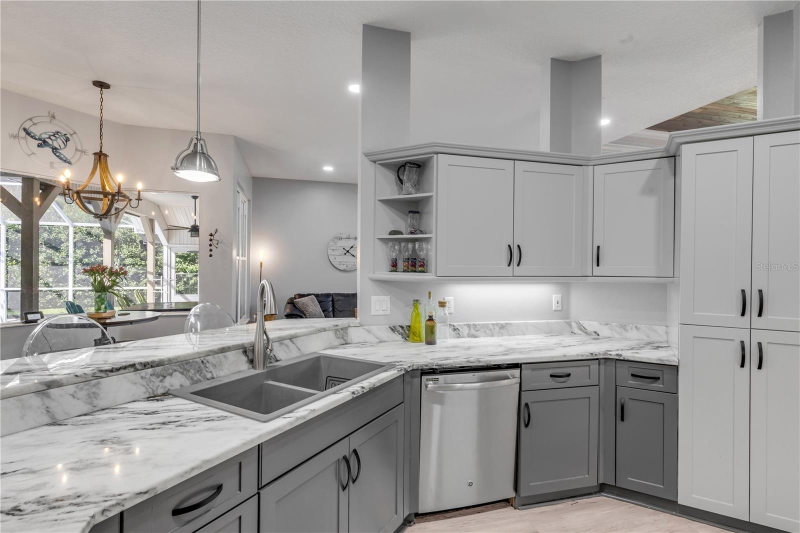 HUNTERS RIDGE - Residential