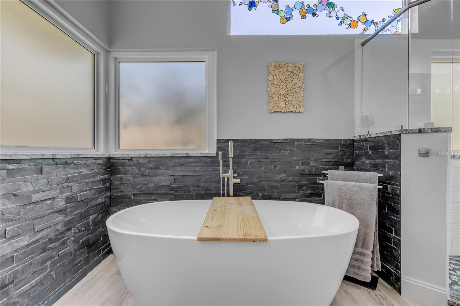 HUNTERS RIDGE - Residential