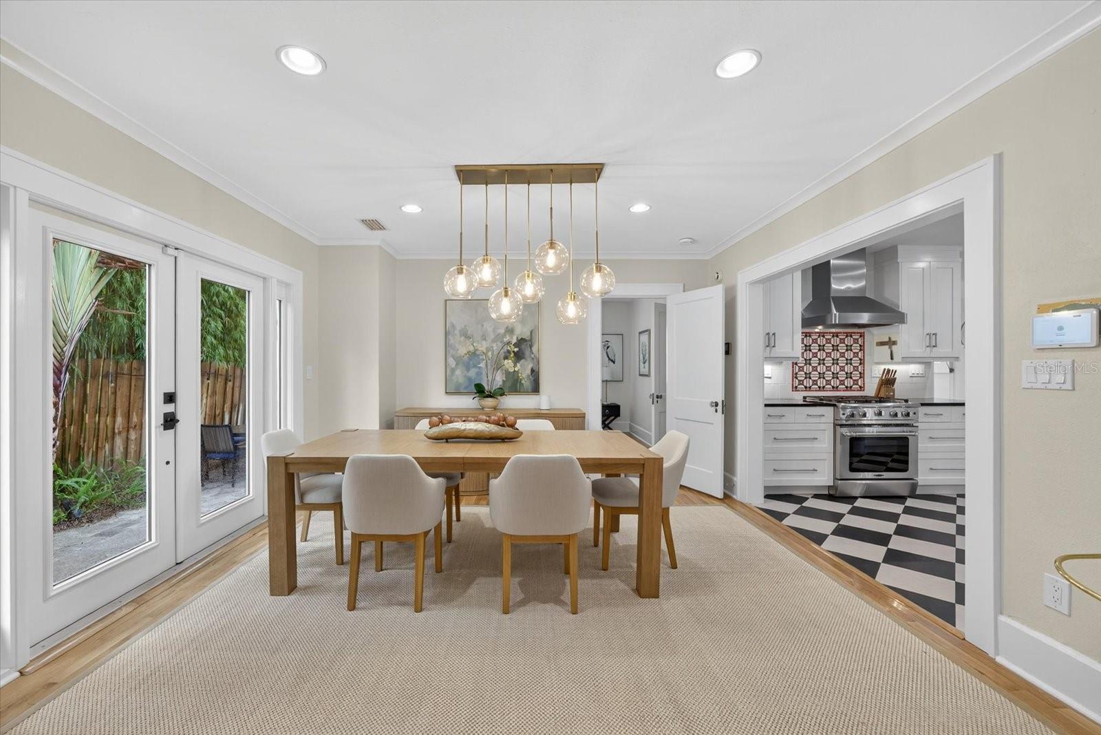 SNELL & HAMLETTS NORTH SHORE ADD - Residential Lease