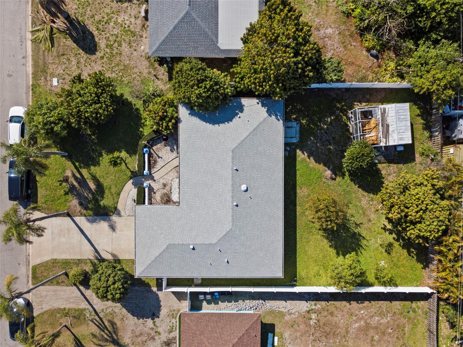 TOWN & COUNTRY ESTS - Residential