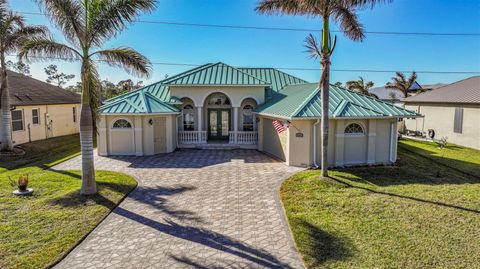 A home in PORT CHARLOTTE