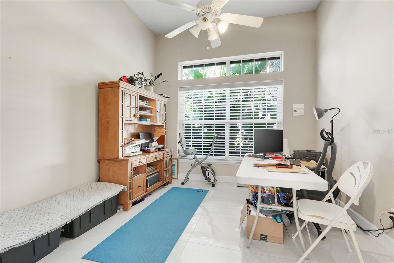 KENSINGTON PARK - Residential