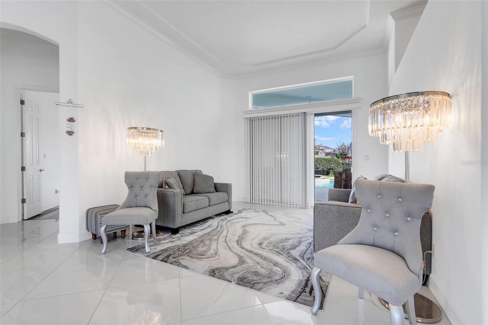 KENSINGTON PARK - Residential