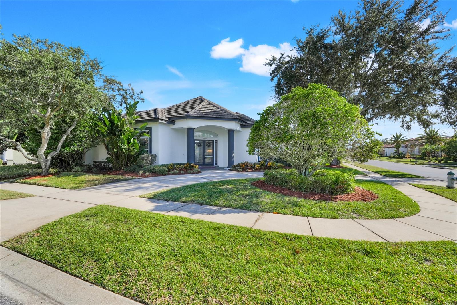 KENSINGTON PARK - Residential