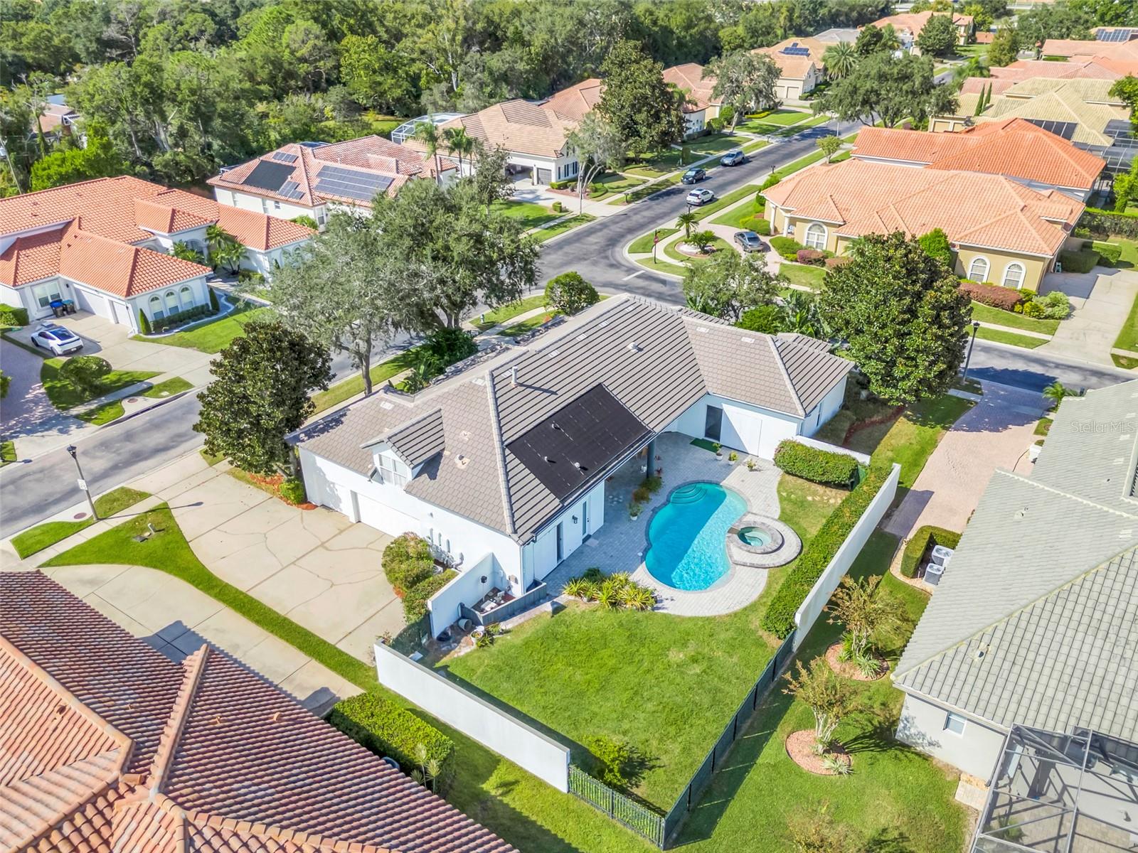 KENSINGTON PARK - Residential