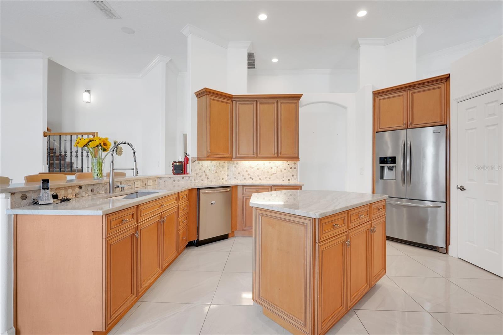 KENSINGTON PARK - Residential