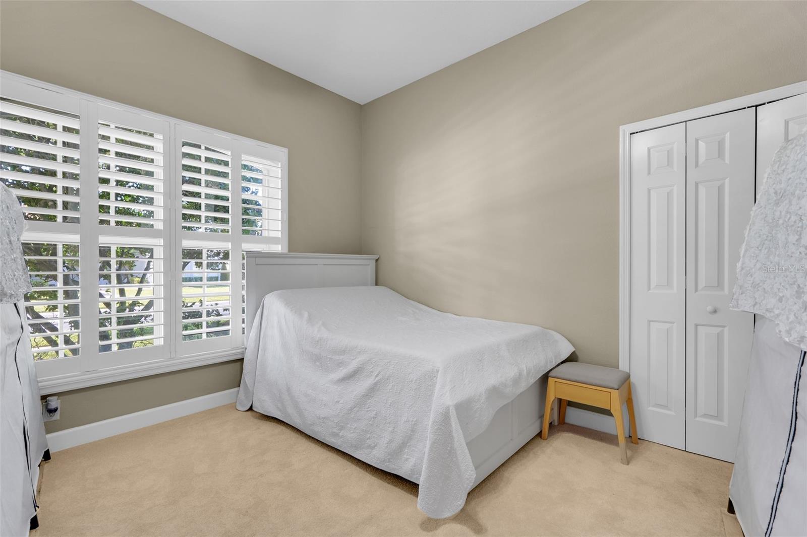 KENSINGTON PARK - Residential