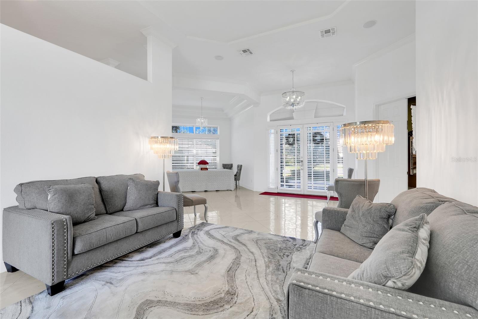 KENSINGTON PARK - Residential