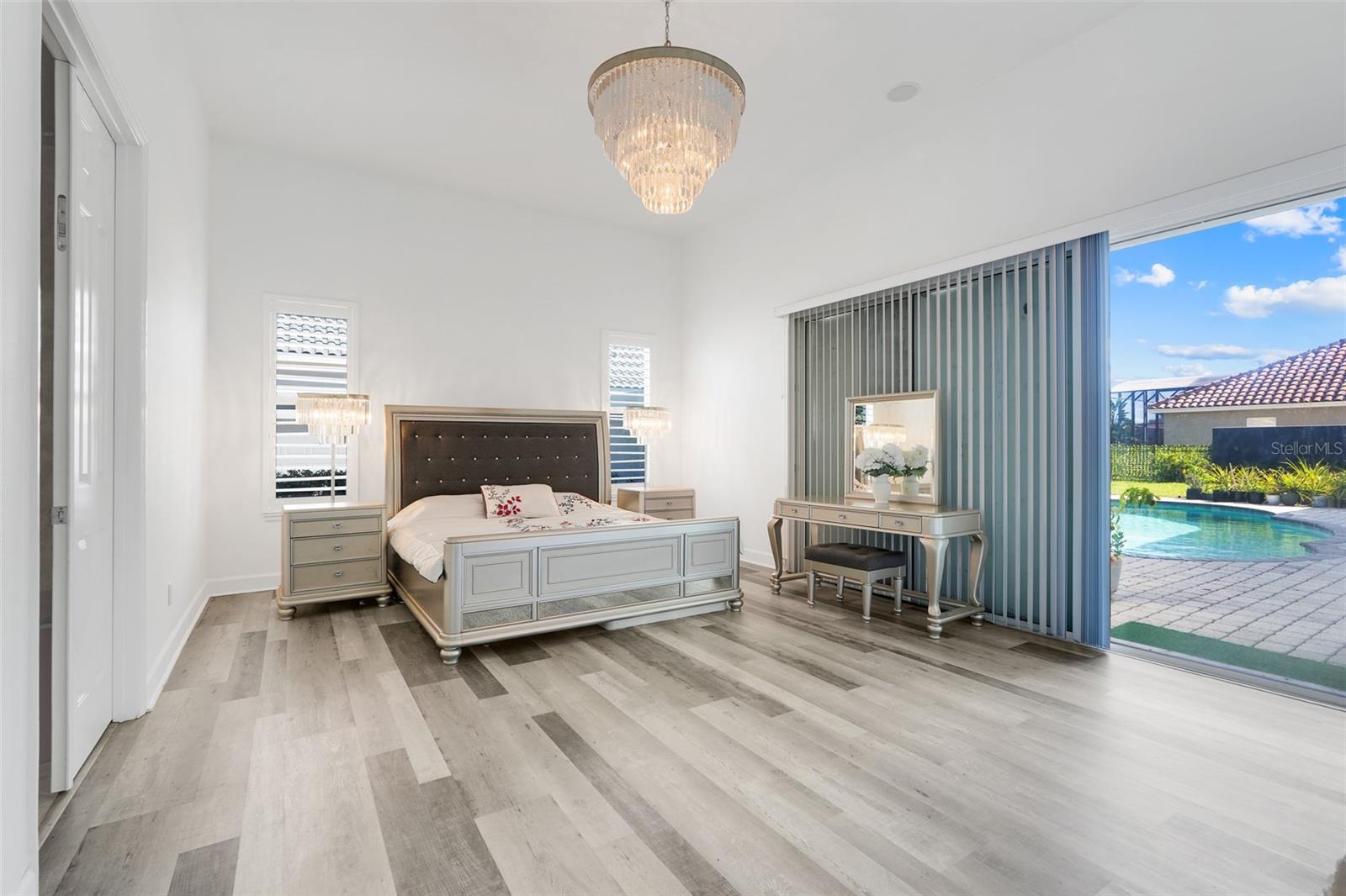 KENSINGTON PARK - Residential