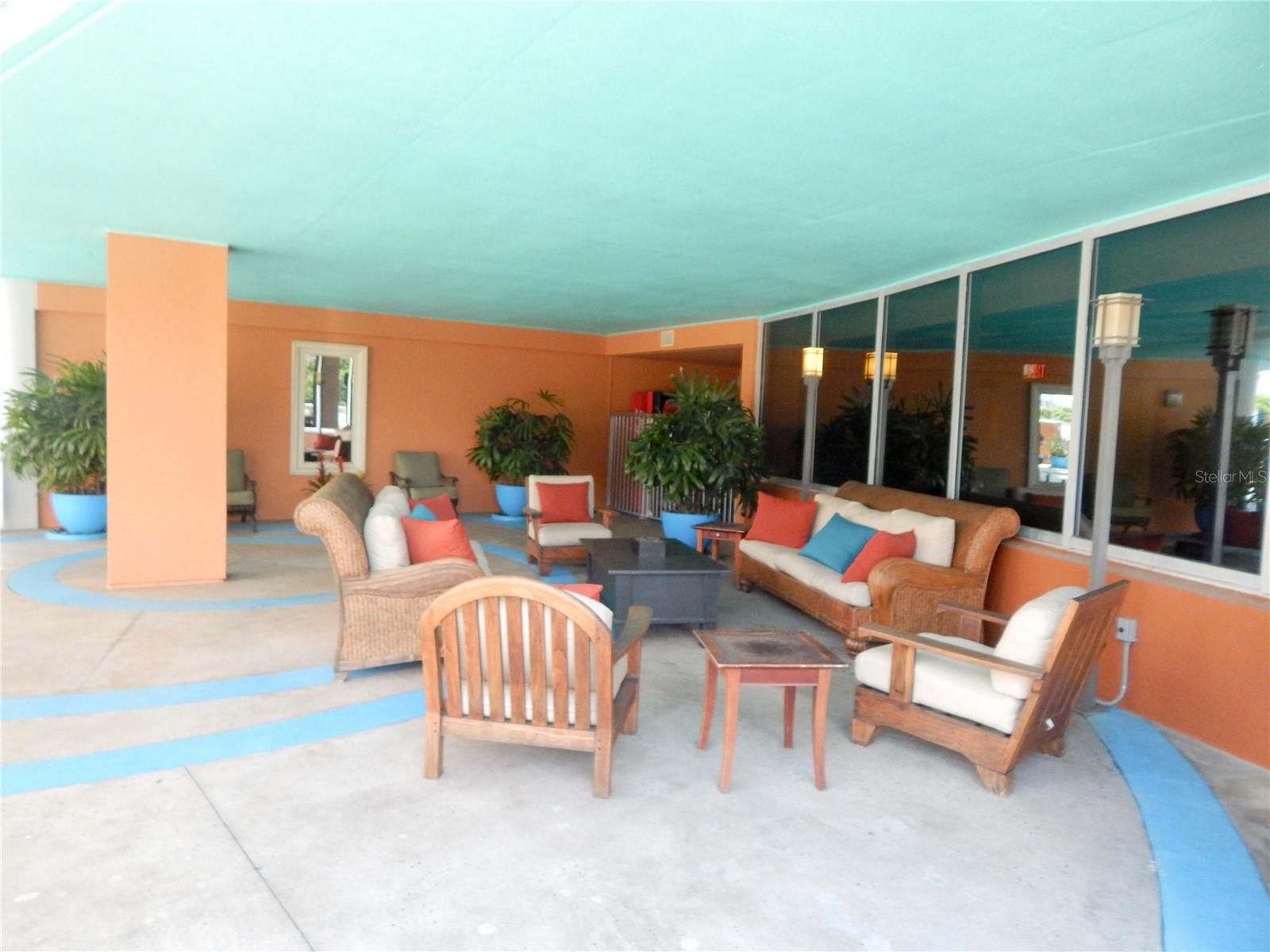 WAVERLY/LK EOLA - Residential
