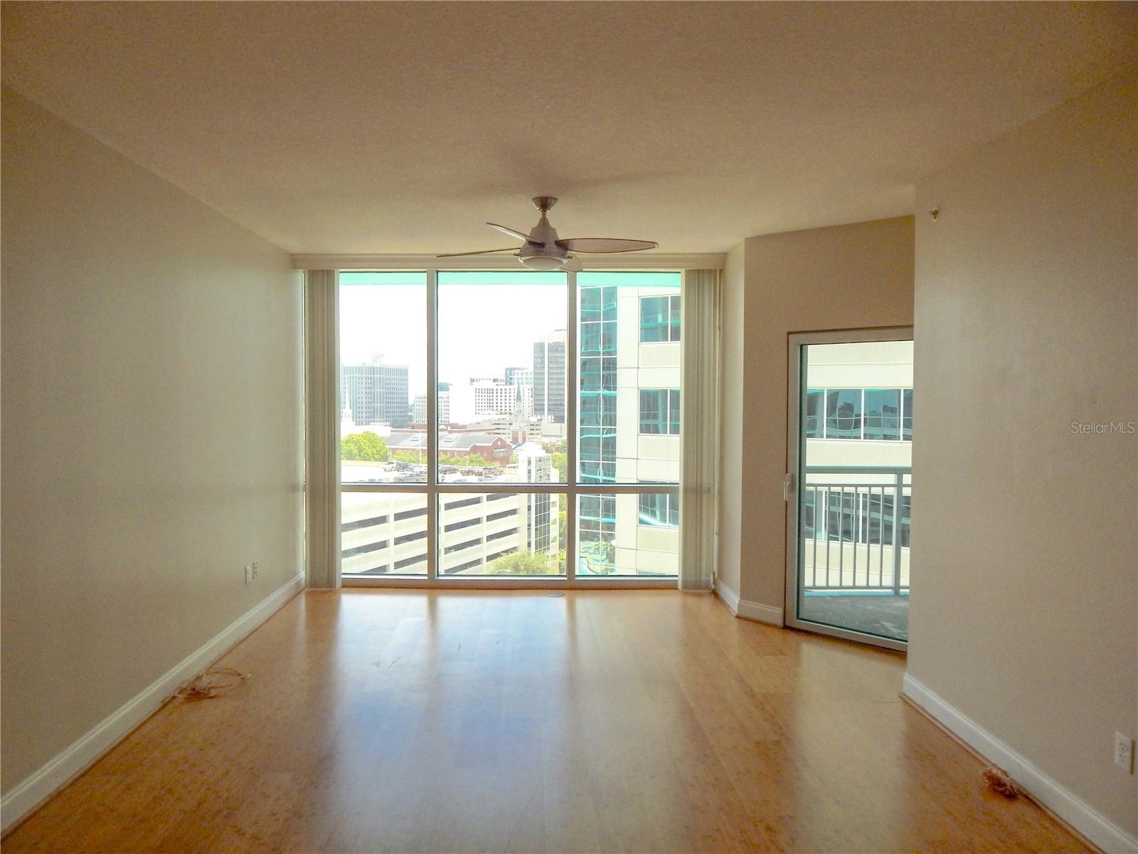 WAVERLY/LK EOLA - Residential