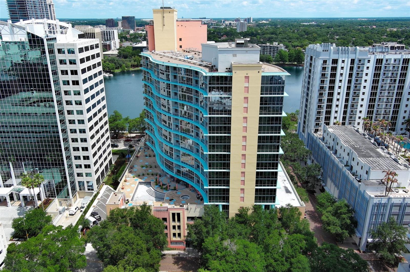 WAVERLY/LK EOLA - Residential
