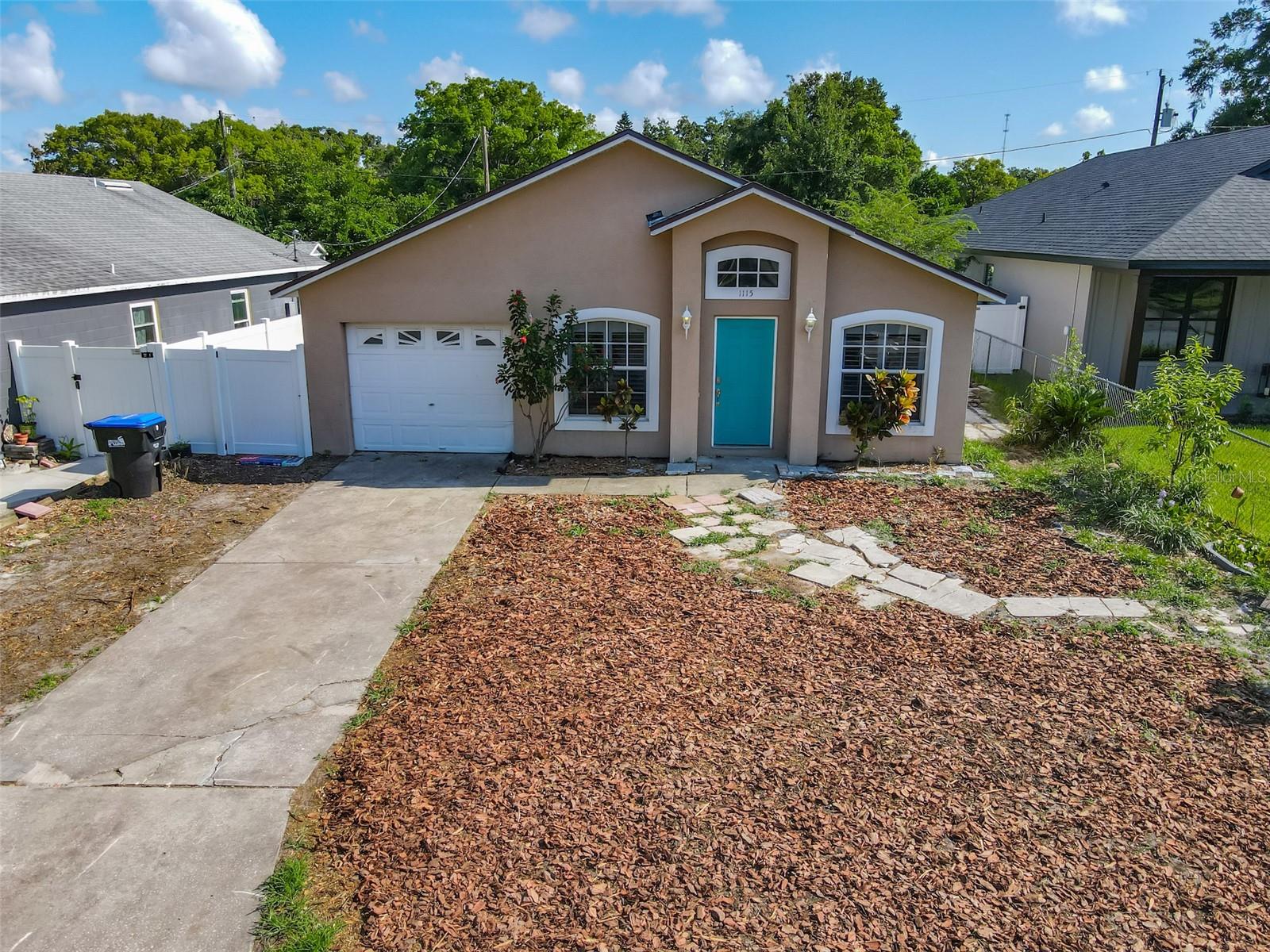 1115 NAPLES DRIVE