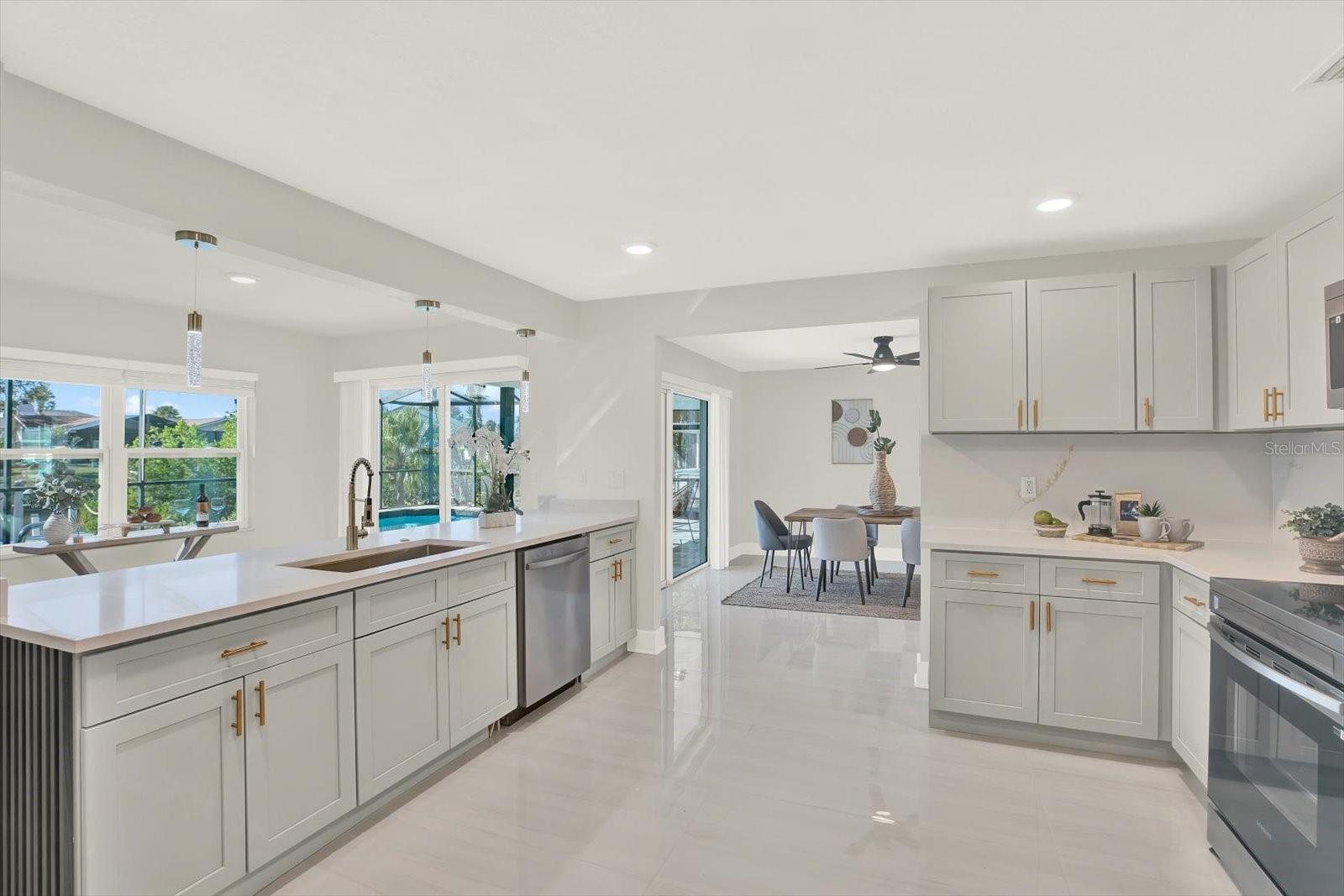 GULF HARBORS WOODLANDS SEC 30C - Residential