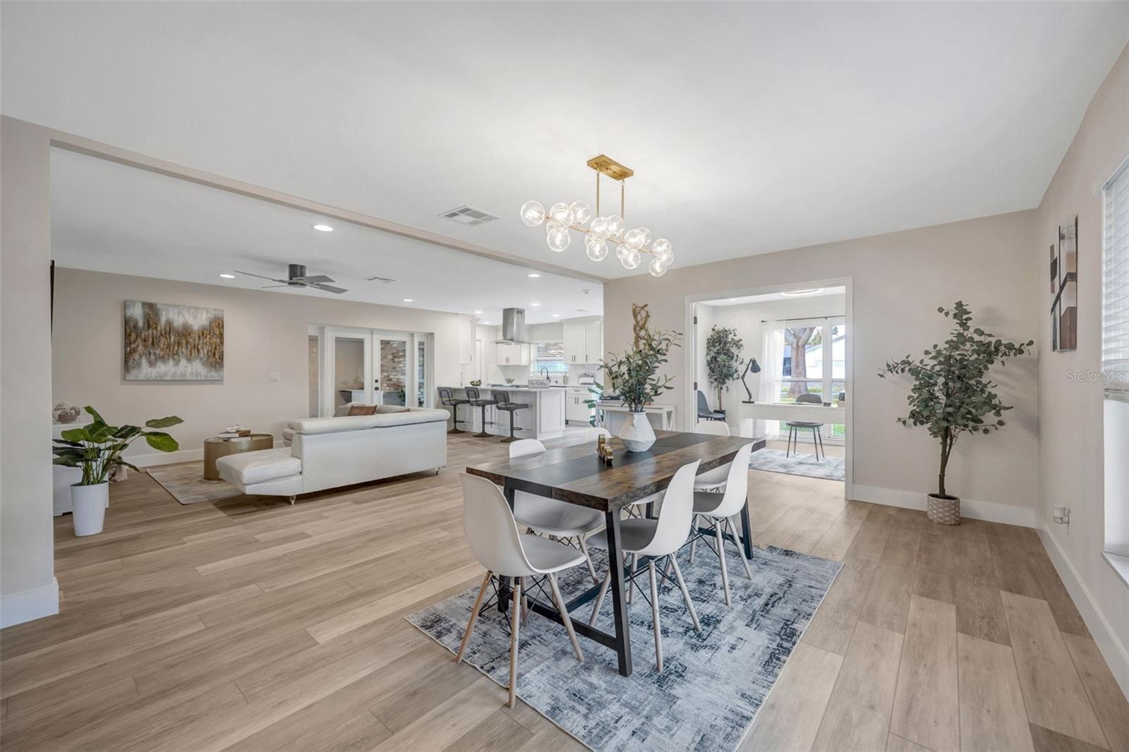 CARROLLWOOD SUB UNIT N - Residential