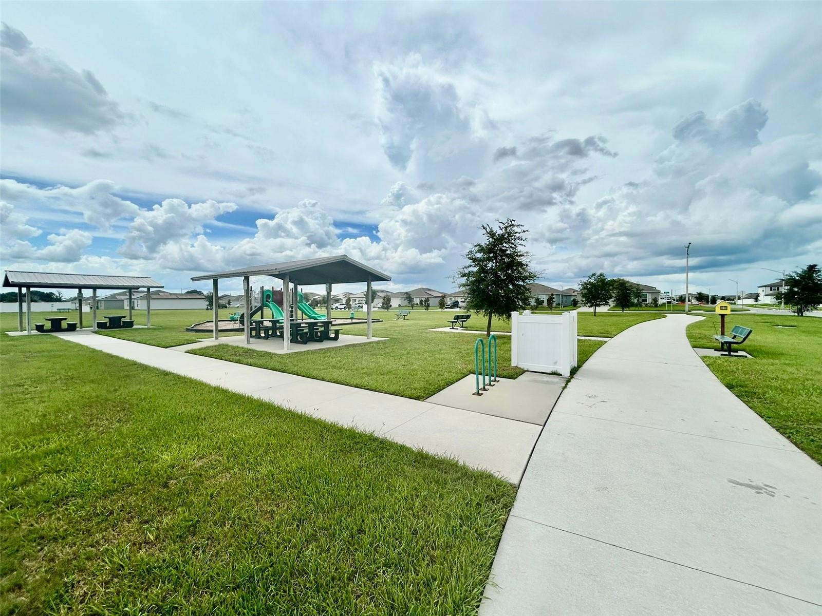 ALFORD OAKS - Residential Lease
