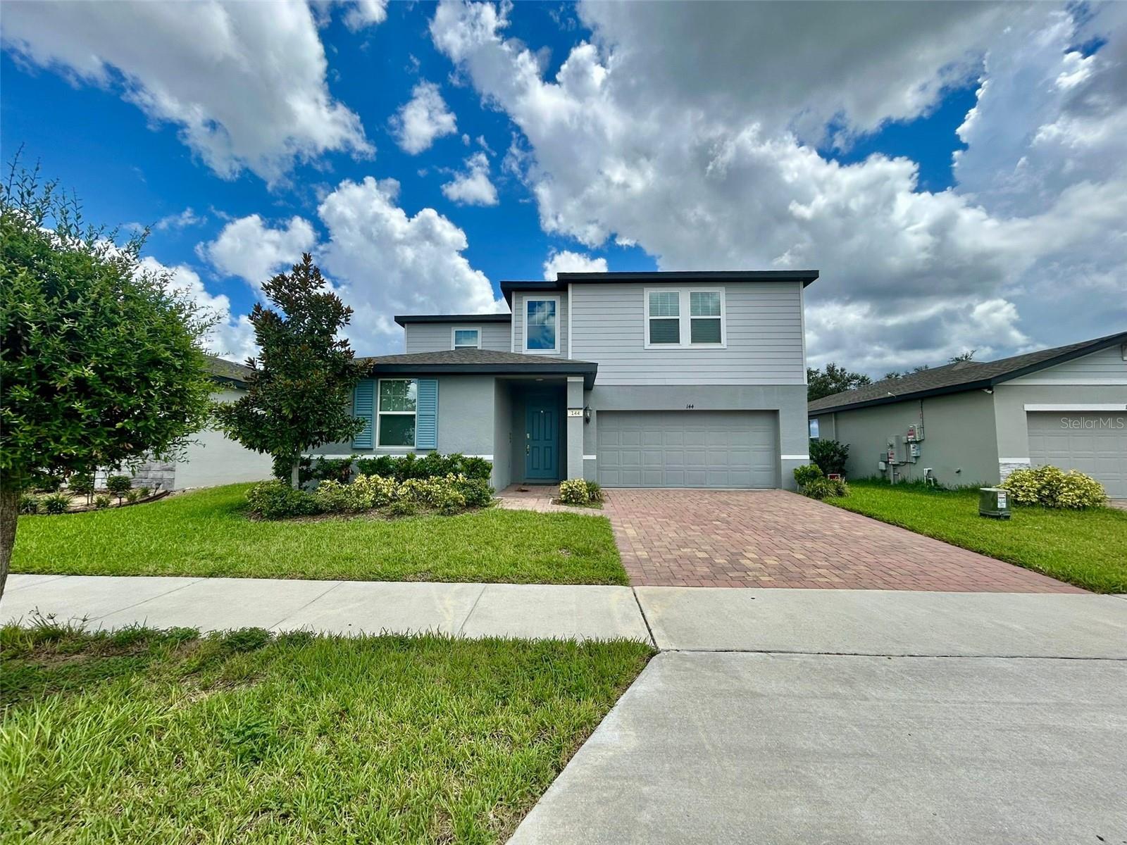 ALFORD OAKS - Residential Lease