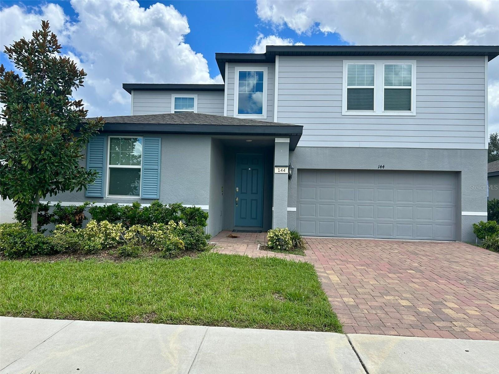 ALFORD OAKS - Residential Lease