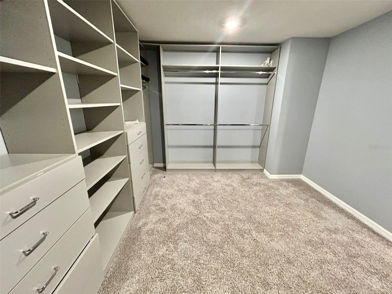 ALFORD OAKS - Residential Lease