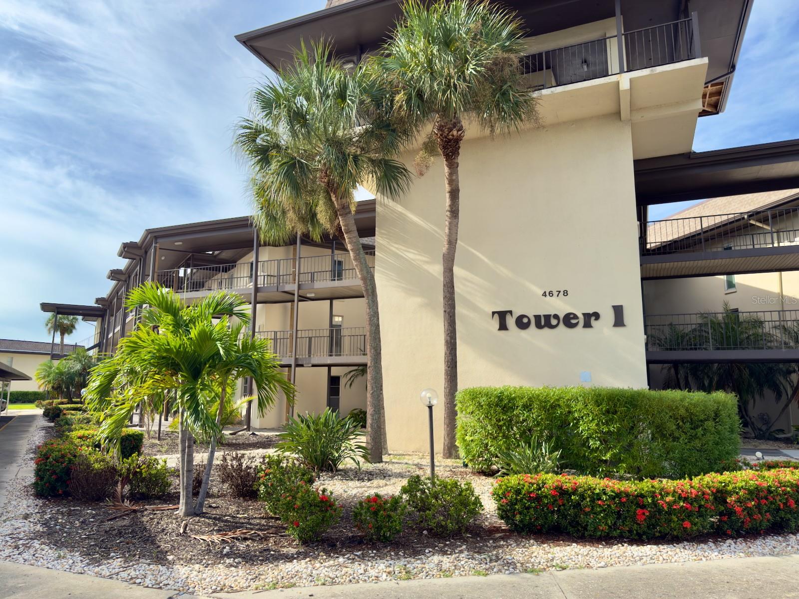 GULF HARBORS CONDO - Residential