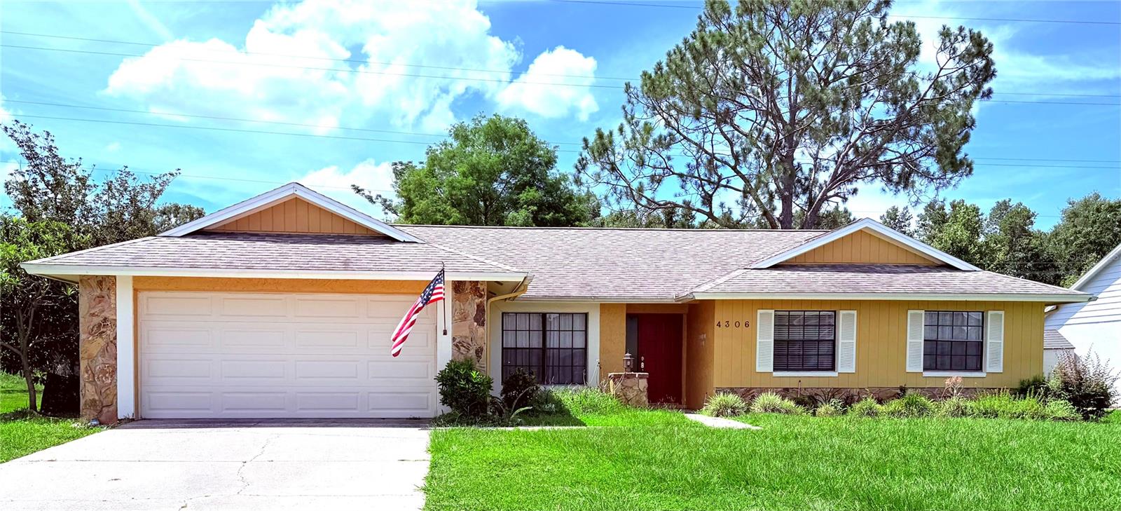 Highly Desirable Northdale Location – No rear neighbors, no CDD, No HOA!
This 4-bedroom, 2.5-bath home with a 2-car garage sits on just less than a 1/2 acre, serene conservation lot (no rear neighbors!) and is ready for your own personal touch! Home sits on a cul-de-sac and provides good space between neighbors for additional privacy. With a 5 year old roof and a 2 month old air conditioner, the most important items have already been taken care of for you. The spacious and open floor plan is perfect for family get togethers, but also provides plenty of privacy with the distance from the Primary bedroom to the 3 additional bedrooms on the opposite end of the home.
The large kitchen offers ample counter space, abundant cabinetry, a generous pantry, and a breakfast bar. A passthrough window opens to the large, screened patio, perfect for entertaining. The spacious dinette overlooks the family room, which includes a fireplace and a 10-foot sliding glass door leading to a large 14x23 screened patio.
Additional highlights include formal living and dining rooms, a half bath close to the kitchen and living room for convenience, as well as an inside laundry room.