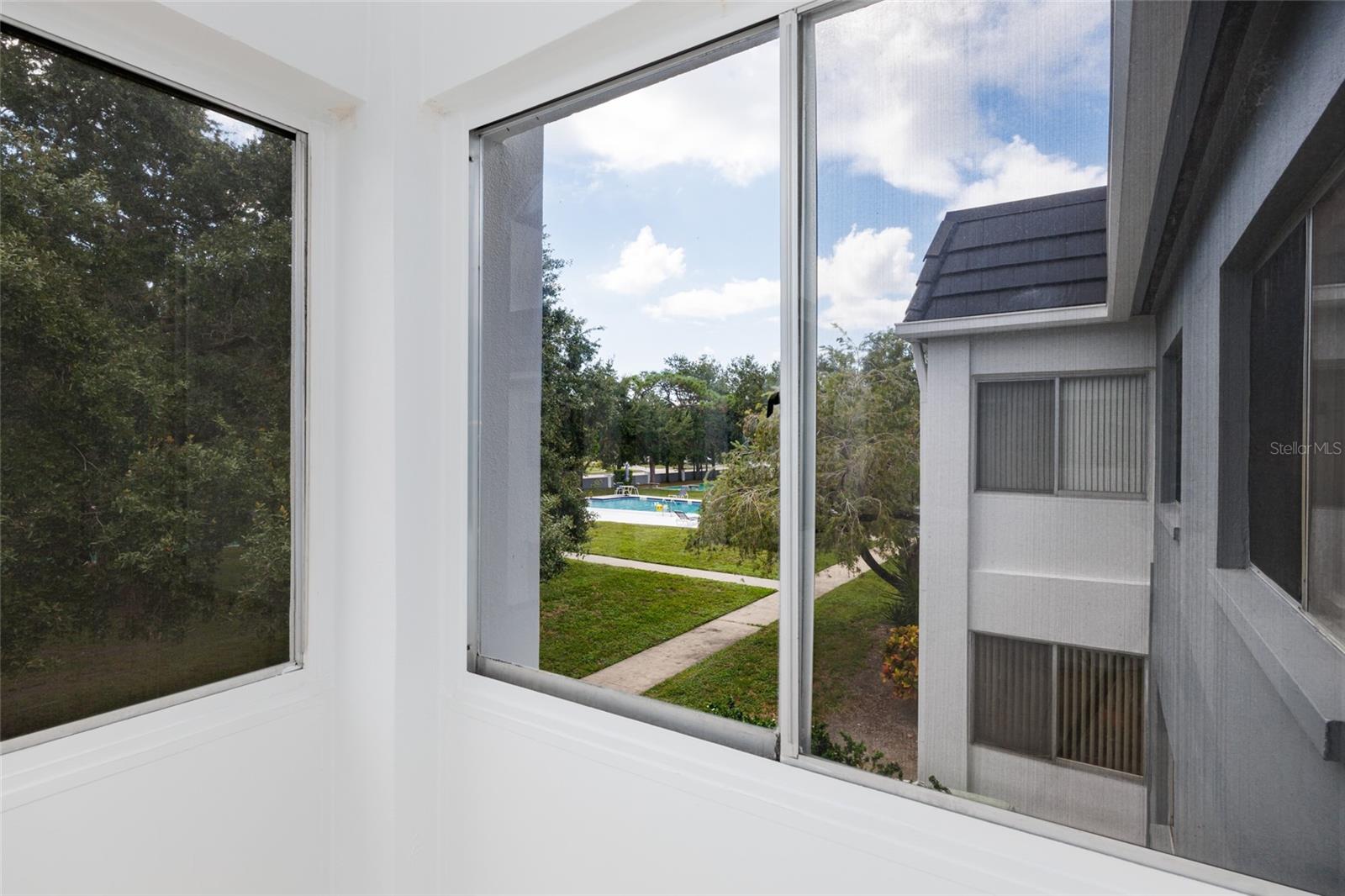 BARCLEY ESTATES - Residential Lease