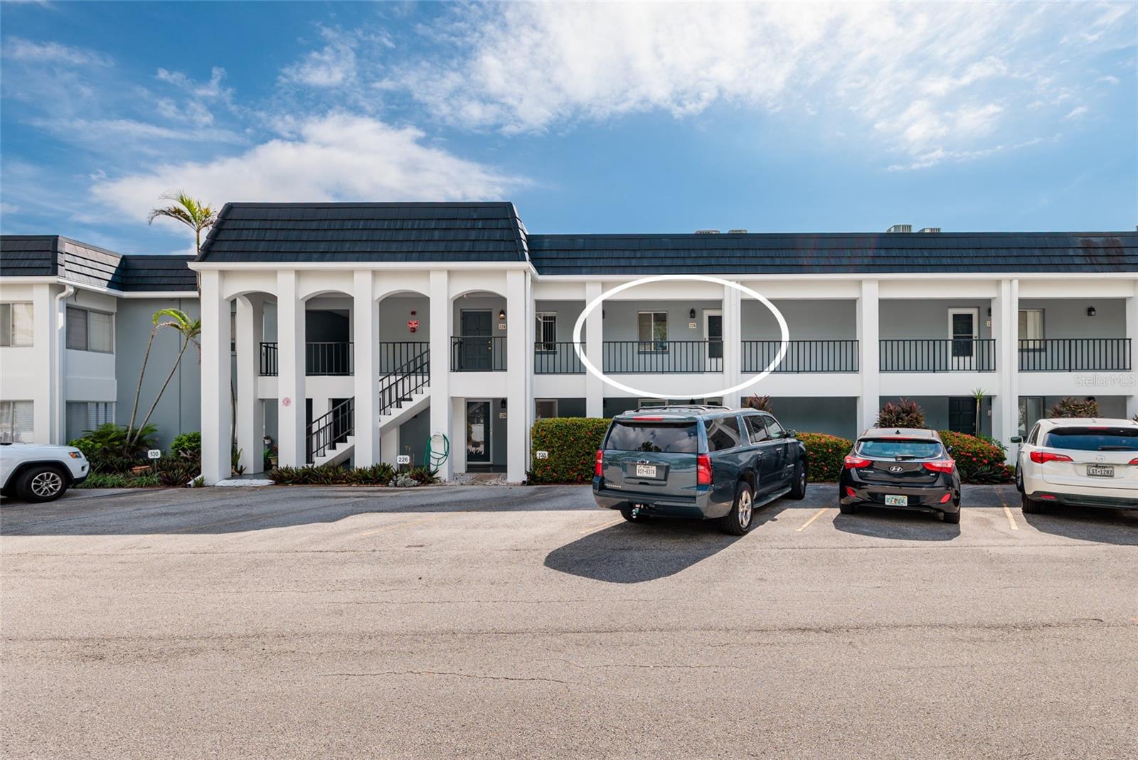 BARCLEY ESTATES - Residential Lease