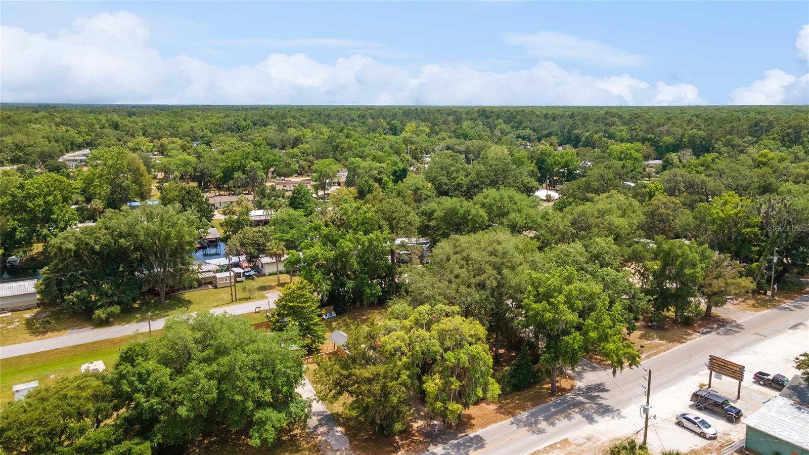 CHASSAHOWITZKA VILLAGE UNIT 03 UNREC - Residential