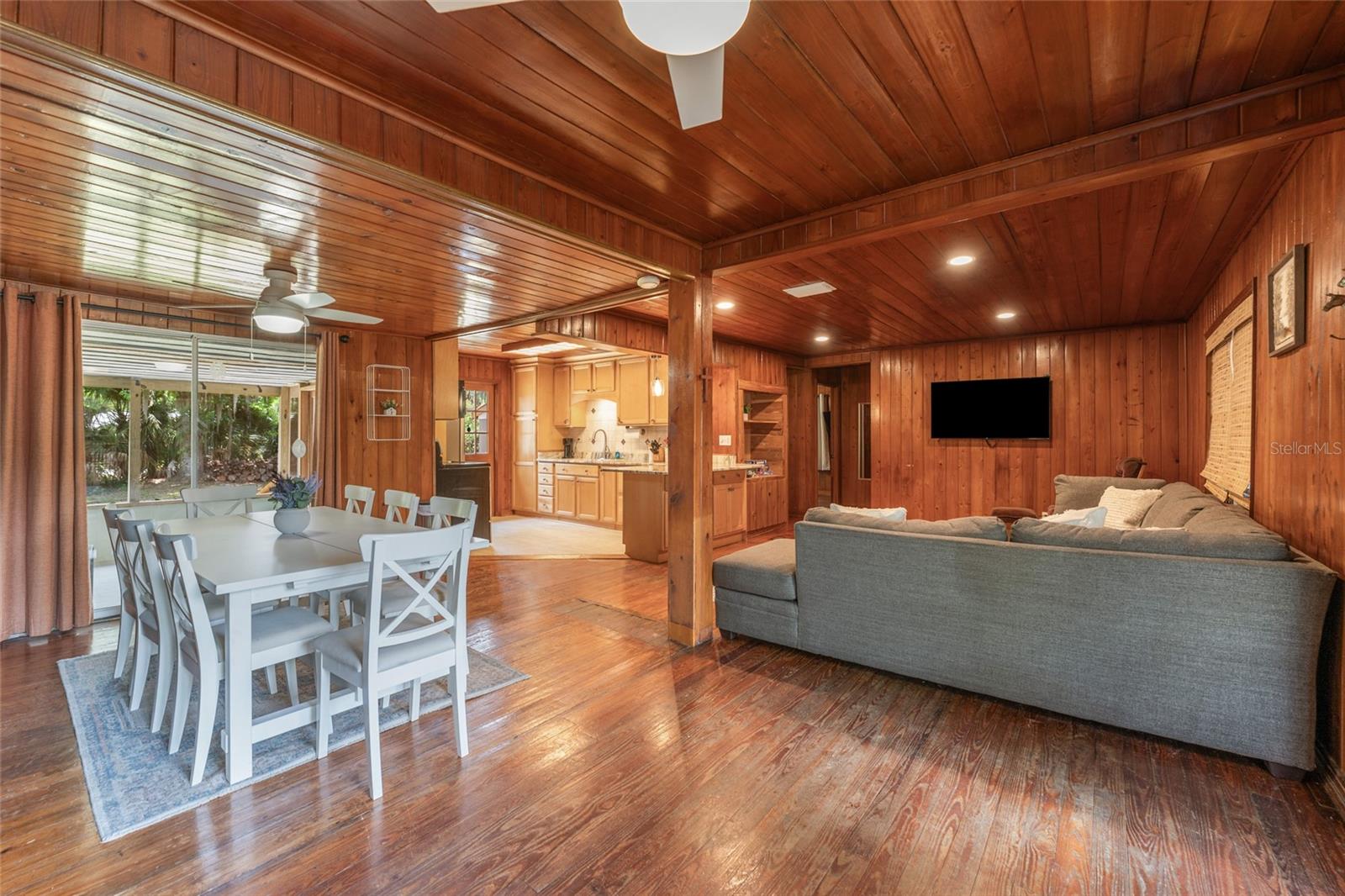 CHASSAHOWITZKA VILLAGE UNIT 03 UNREC - Residential