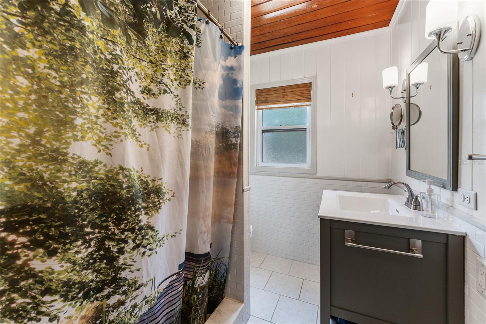 CHASSAHOWITZKA VILLAGE UNIT 03 UNREC - Residential