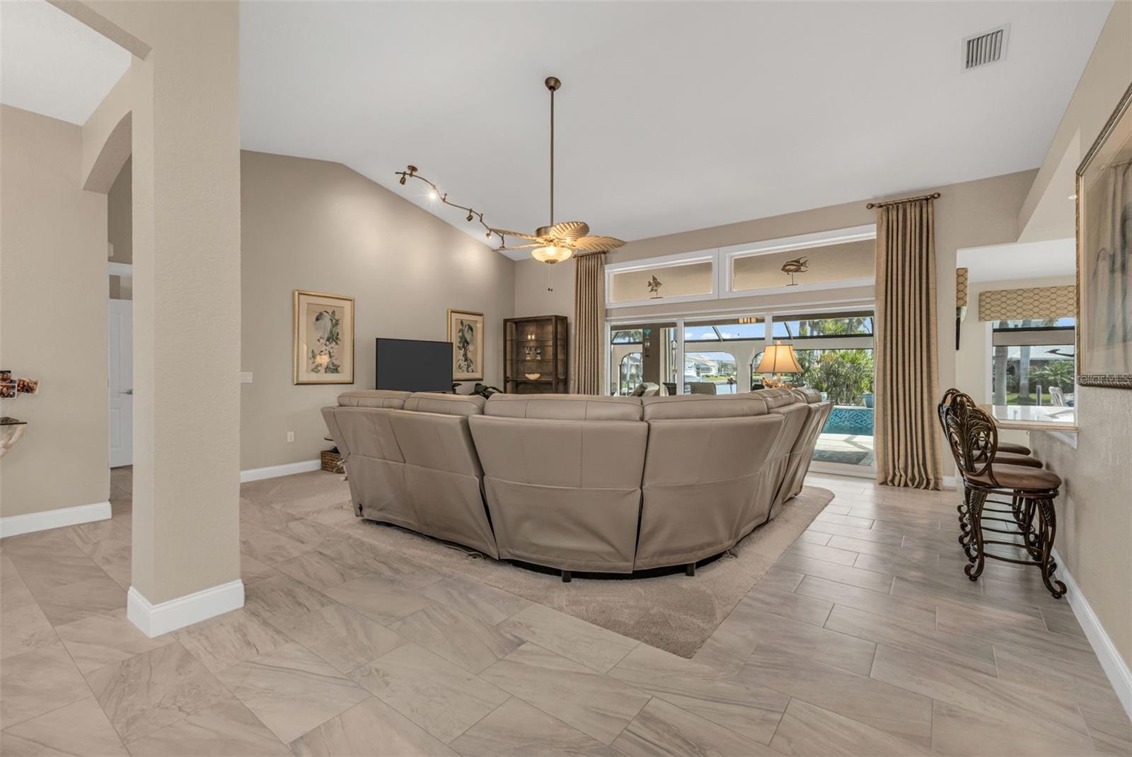 PUNTA GORDA ISLES SEC 12 - Residential