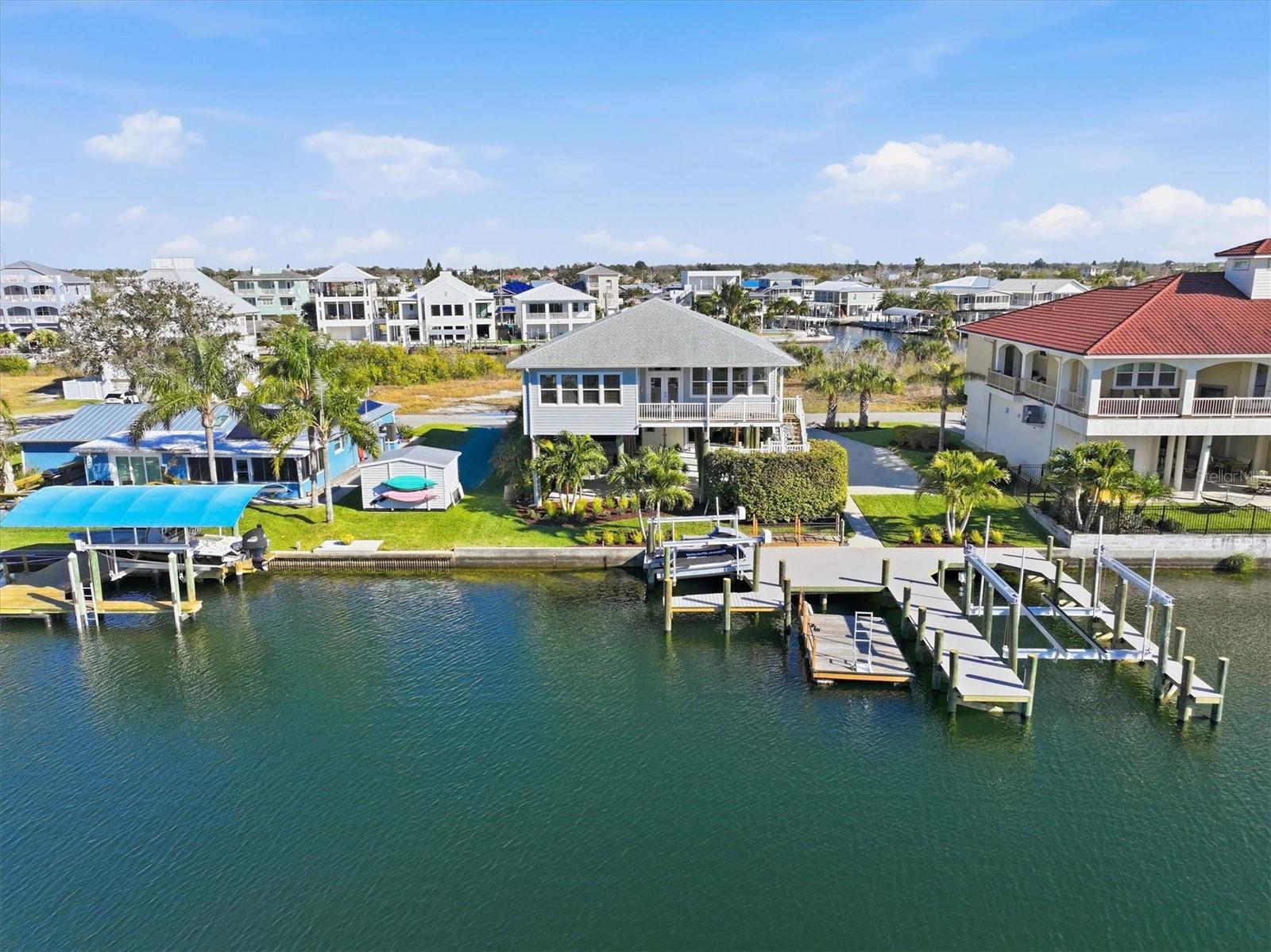 HUDSON BEACH ESTATES - Residential