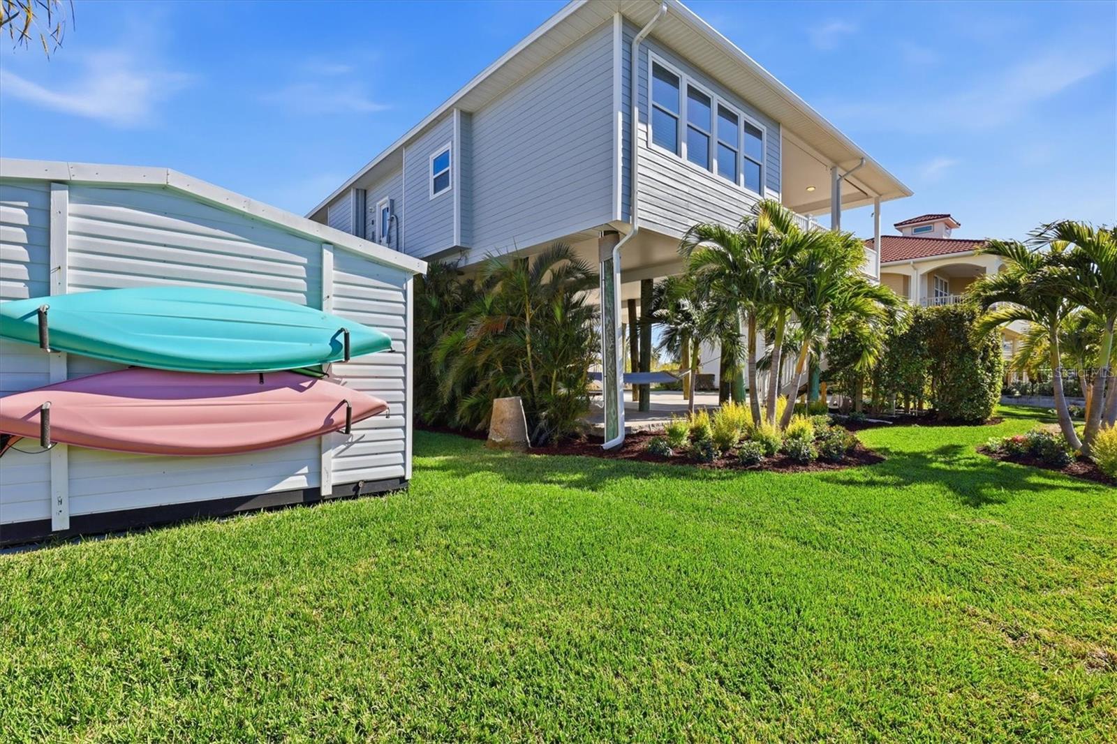 HUDSON BEACH ESTATES - Residential